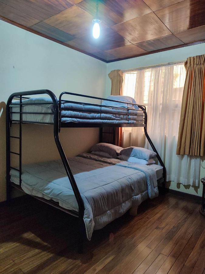 The Cozy Cactus House B&B Cartago Centro English Spoken Eksteriør billede
